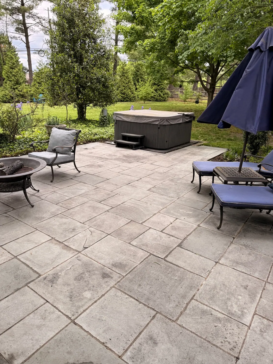 Stone patio and steps after cleaning